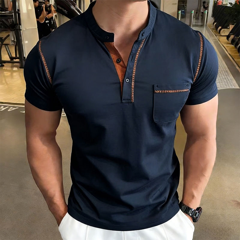 Street Fashion Styles - Neues Sommer-Herren-Henley-Kragen-Kurzarm-Golf-Poloshirt mit Persönlichkeits-Taschenstil, Lässiges Atmungsaktives