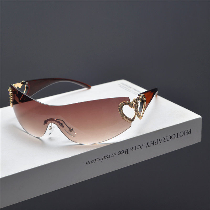 Y2K Randlose Herz-Sonnenbrille – Street Fashion Shoot Bewertung und Preis